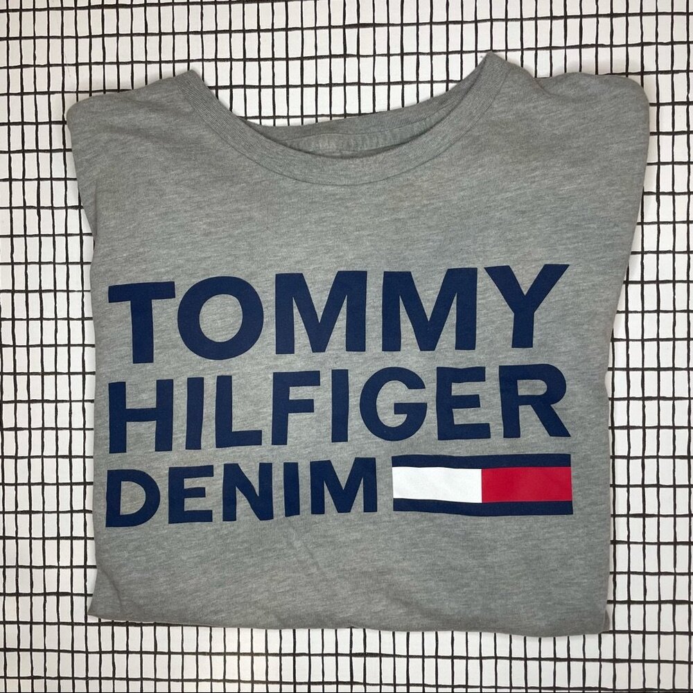 “Tommy Hilfiger Denim” Tee Shirt